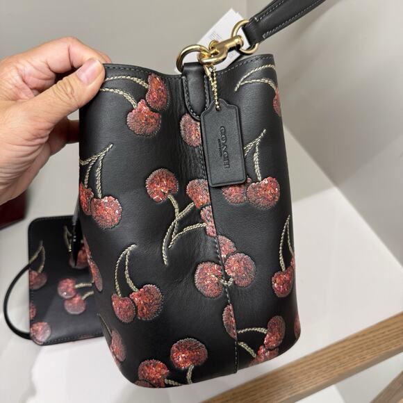 Coach Rowan Bucket Bag With Cherry Print CCZ17 Black - Picture 8 of 15